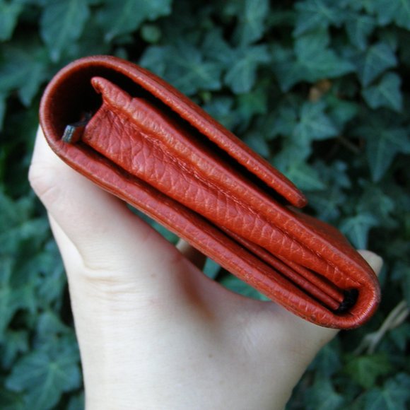 EUC Gucci Long Red Leather Wallet - Picture 6 of 13